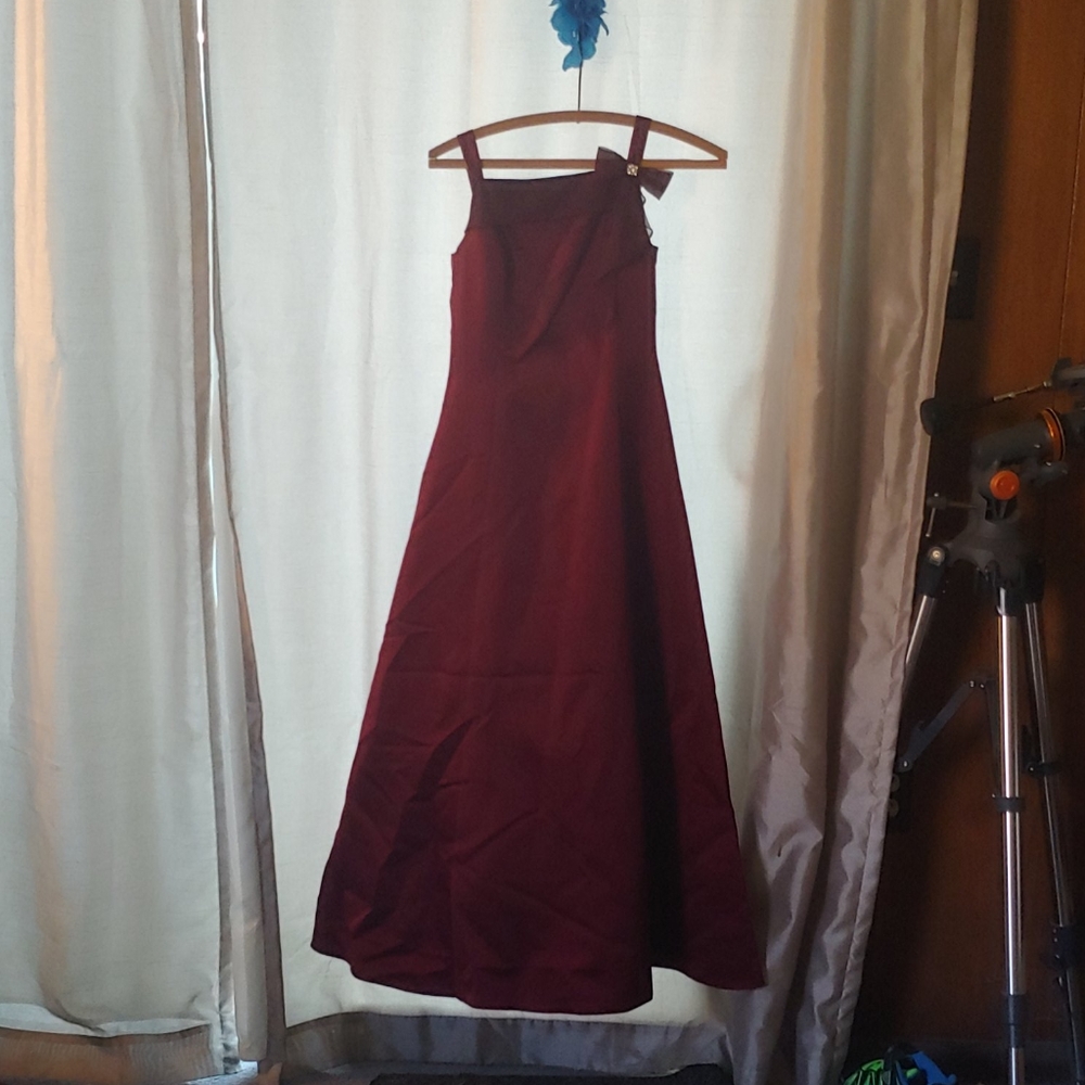 Girls formal/brides maid dress